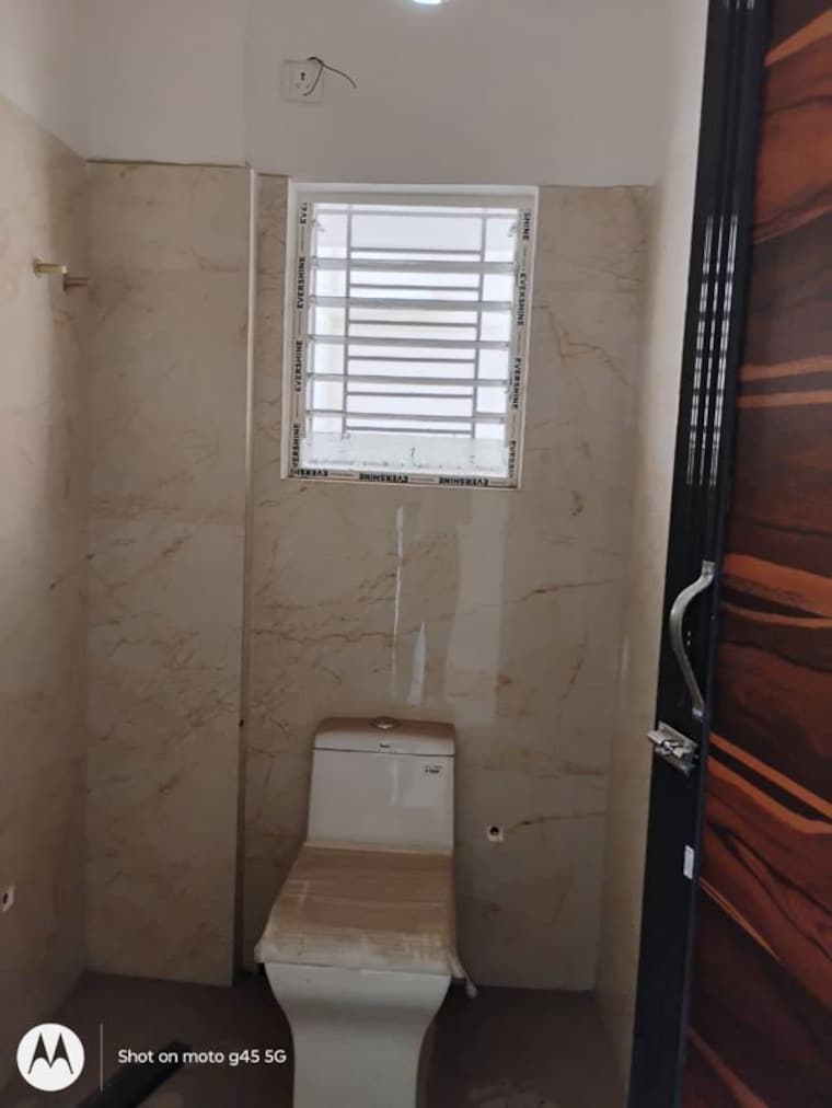 Bathroom, mukundapur 2 Bedroom 780 Sq.Ft. Builder Floor In Mukundapur Kolkata 10325402