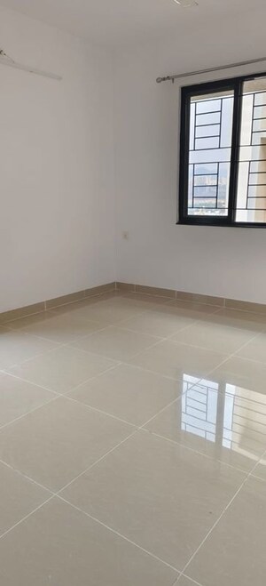 Room in 3 BHK Apartment at Nanded Asawari, Nanded – for Sale