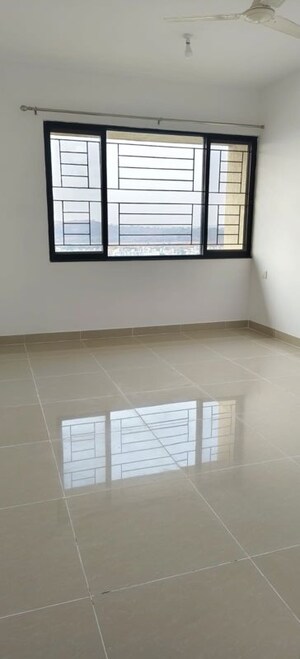 Room in 3 BHK Apartment at Nanded Asawari, Nanded – for Sale