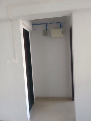 Building Lobby in 1 BHK Apartment at Highland Pearl, Thane West – for Rent
