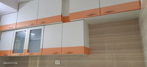 Room in 3 BHK Apartment at Sheth Vasant Lawns, Laxmi Nagar – for Rent