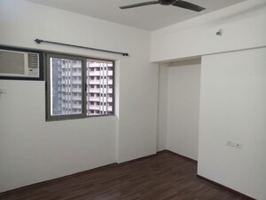Room in 3 BHK Apartment at Lodha Splendora, Ghodbunder Road – for Sale