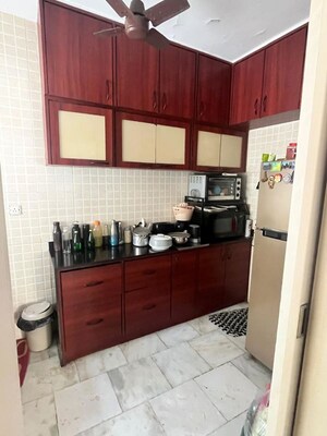 Kitchen in 3 BHK Apartment at Lokhandwala Complex – for Rent