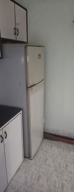 Furnished Amenities in 1 BHK Apartment at Shreeji Tower CHS, Uthalsar – for Rent