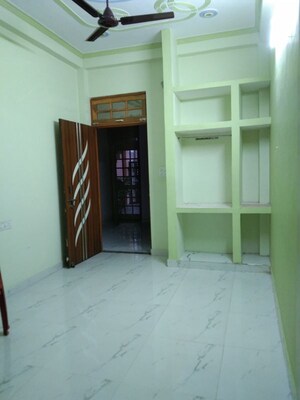 Room in 2 BHK Independent House at Sheetal Residency Kamta, Kamta – for Rent