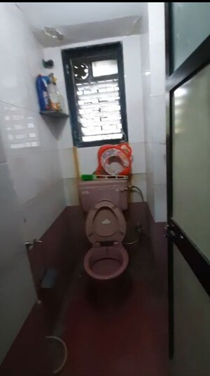 Bathroom in 1 BHK Apartment at Padmavati Complex, Kandivali West – for Rent