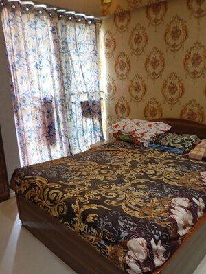 Bedroom in 2 BHK Apartment at Kalpataru Parkcity Sunrise B, Kolshet Road – for Sale