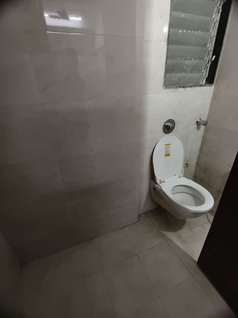 Bathroom, dgs-sheetal-tapovan 1 Bedroom 645 Sq.Ft. Apartment In Malad East Mumbai 10325520
