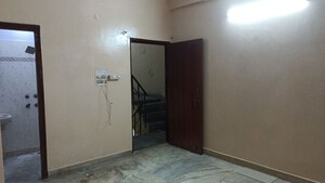 Room in 1 BHK Builder Floor at Supertech Shopprix Mall Vaishali, Vaishali Sector 5 – for Rent