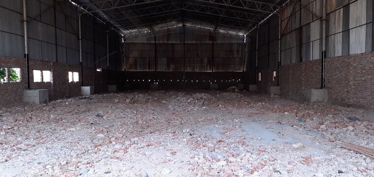  Parking, pace city 2 Commercial Warehouse 3300 Sq.Ft. In Pace City 2 Gurgaon 10322164