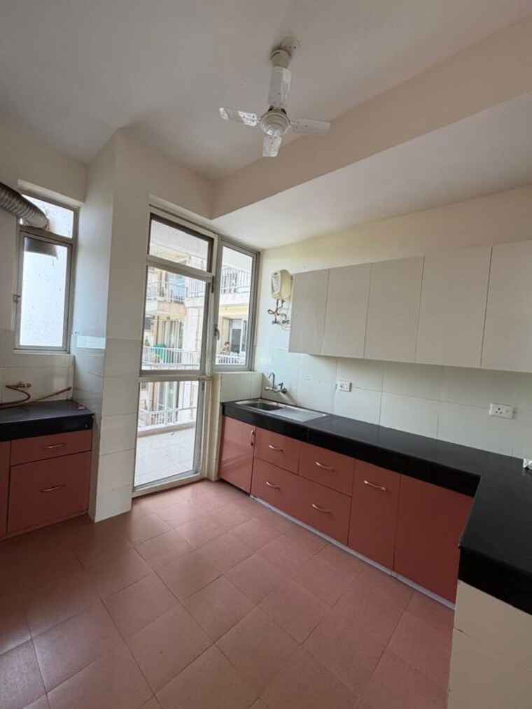 Kitchen, pioneer-park-phase-1 4 Bedroom 2690 Sq.Ft. Apartment In Sector 61 Gurgaon 10325542