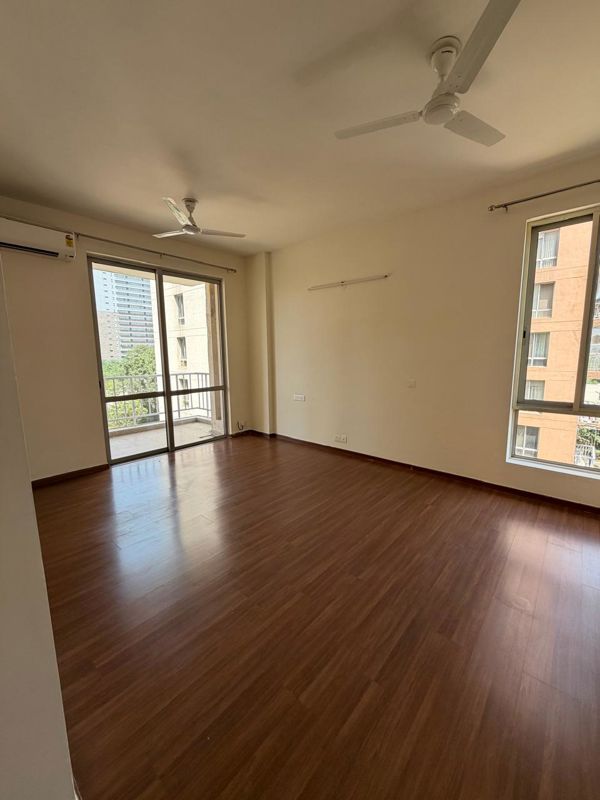4 BHK + Servant Room Apartment For Rent in Pioneer Park Phase 1