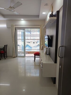 1 RK Apartment For Sale in Orchid Complex Gundecha, Kandivali East