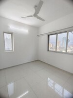1 BHK 450 Sq.Ft. Apartment in Omkar Signet