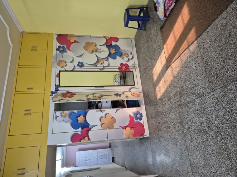 undefined, mayur vihar 2.5 Bedroom 1250 Sq.Ft. Apartment In Mayur Vihar Delhi 10325556