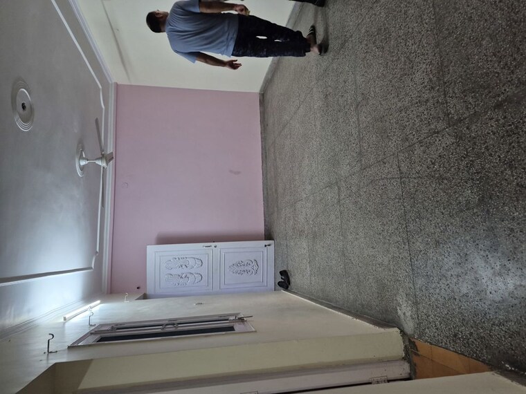 undefined, mayur vihar 2.5 Bedroom 1250 Sq.Ft. Apartment In Mayur Vihar Delhi 10325556