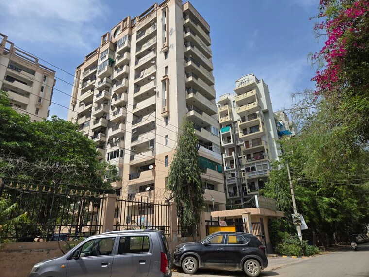 Exterior View, kohli-one-malibu-town-plot 1 RK 110 Sq.Ft. Builder Floor In Sector 47 Gurgaon 10325561