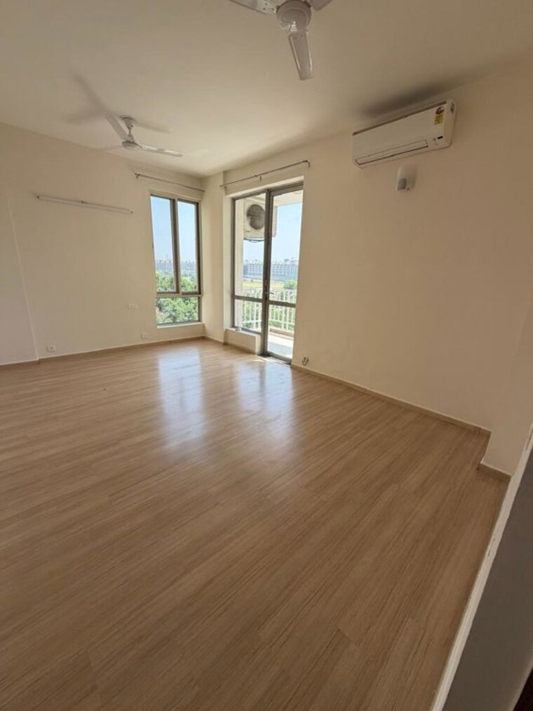 Room, pioneer-park-phase-1 4 Bedroom 2690 Sq.Ft. Apartment In Sector 61 Gurgaon 10325557