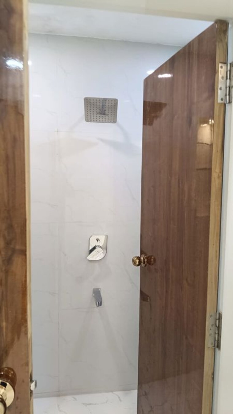 Bathroom, evershine-millennium-paradise 1 Bedroom 535 Sq.Ft. Apartment In Kandivali East Mumbai 10325568