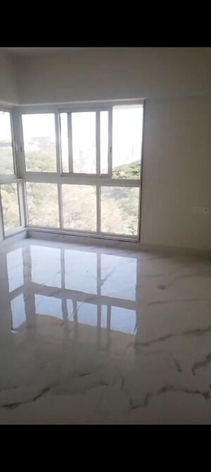 Room in 2 BHK Apartment at Marol – for Rent