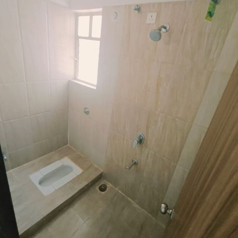 Bathroom, singad kondwa 2 Bedroom 820 Sq.Ft. Apartment In Singad Kondwa Pune 10325613
