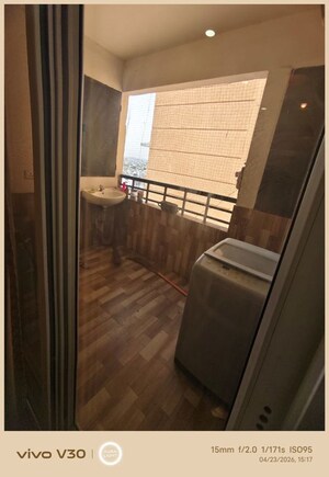 Bathroom in 3 BHK Apartment at LDA Parijaat Apartments, Faizabad Road – for Rent