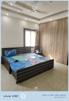 3 BHK + Pooja Room Apartment For Rent in LDA Parijaat Apartments