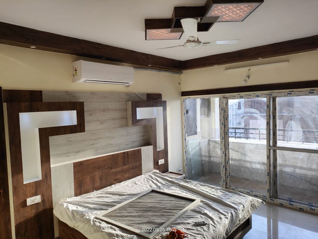 3 BHK + Servant Room Apartment For Rent in LDA Parijaat Apartments