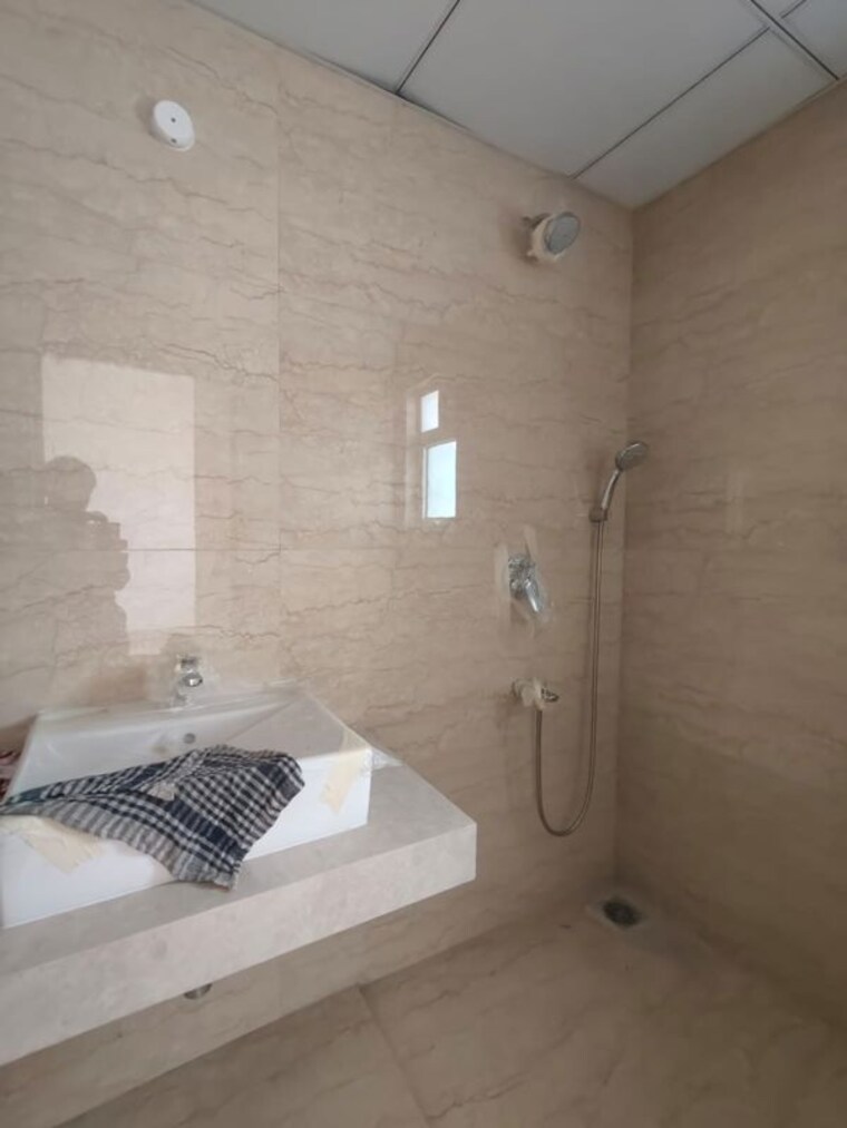 Bathroom, aurobindo-kohinoor 4 Bedroom 3094 Sq.Ft. Apartment In Serilingampally Hyderabad 10325619