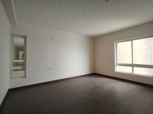 Room in 4 BHK Apartment at Aurobindo Kohinoor, Serilingampally – for Sale