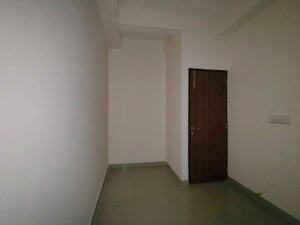Room in 4 BHK Apartment at Aurobindo Kohinoor, Serilingampally – for Sale