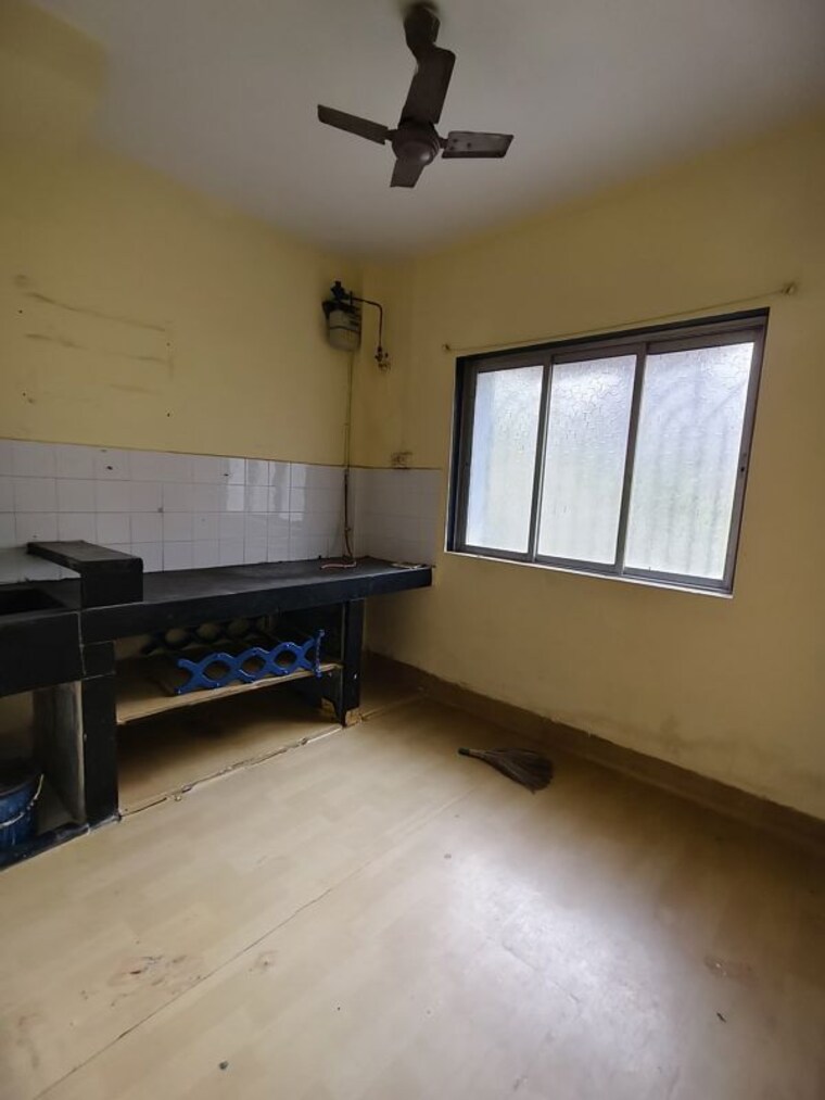 Kitchen, raghukul-building 1 RK 350 Sq.Ft. Apartment In Goregaon East Mumbai 10325638