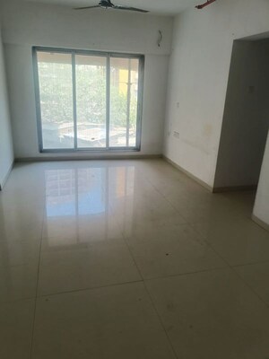 2 BHK Apartment For Rent in Avant Hillway, Goregaon East