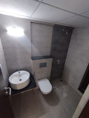 Bathroom in 2 BHK Apartment at Mahindra Alcove, Chandivali – for Rent