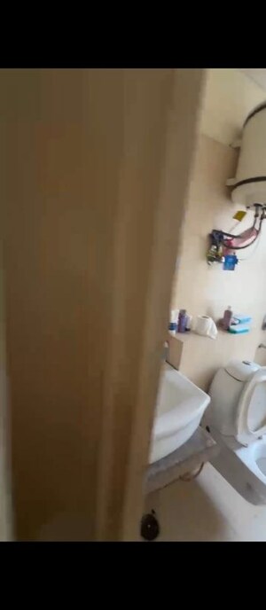 Bathroom in 2 BHK Builder Floor at Sector 51 – for Rent