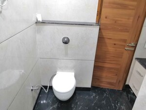 Attached Bathroom in 4 BHK Builder Floor at Mansa Devi – for Rent