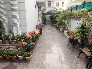 Parking in 6+ BHK Independent House at Sector 130 – for Sale