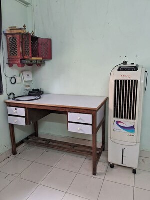 Team Area in 1 RK Apartment at Kalina Sangam CHS, Santacruz East – for Rent