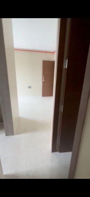 Room in 2 BHK Apartment at Kabra Diamante, Goregaon West – for Rent