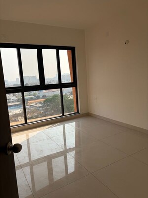 Room in 3.5 BHK Apartment at Puravankara Purva Atmosphere, Thanisandra Main Road – for Sale