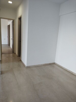 Room in 3 BHK Apartment at Lodha Gardenia, Wadala – for Rent