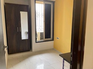 Room in 2 BHK Apartment at Larkins Pride Palms, Kolshet Road – for Rent