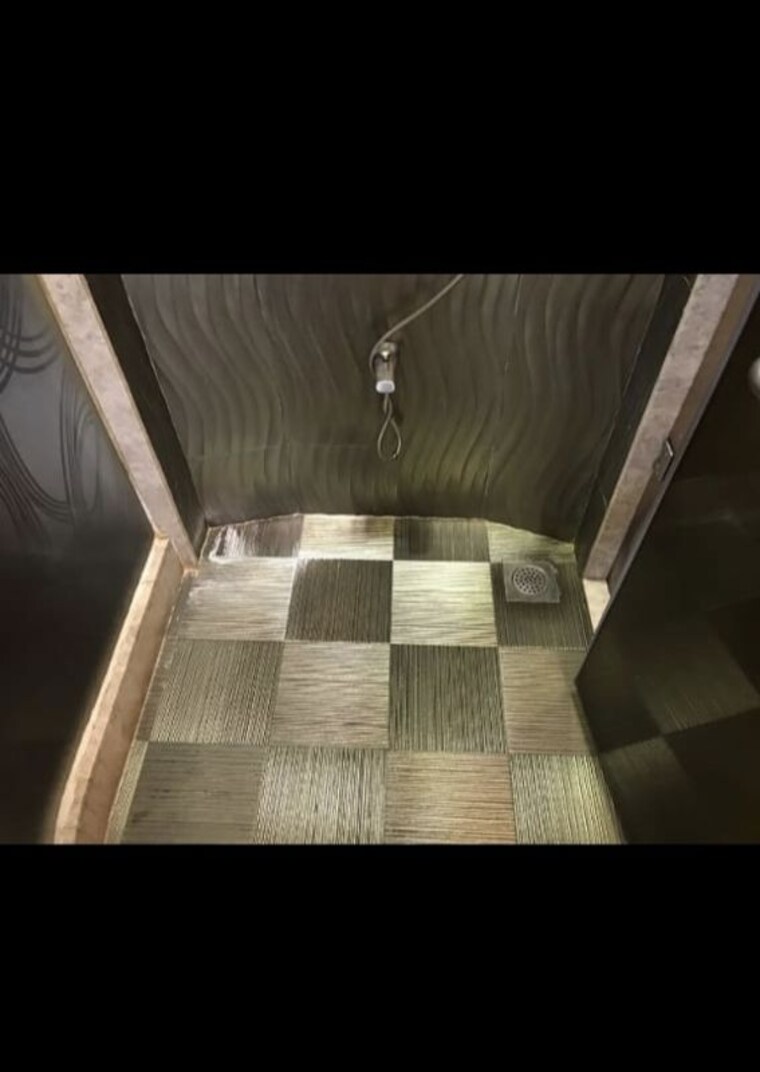 Bathroom, shree-sumukh-heights 2 Bedroom 1000 Sq.Ft. Apartment In Oshiwara Mumbai 10325799