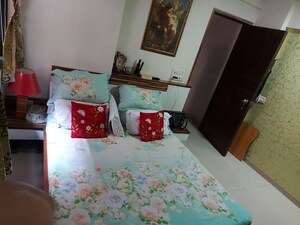 Furnished Amenities in 1 BHK Apartment at Andheri Green Field Towers, Jogeshwari East – for Rent