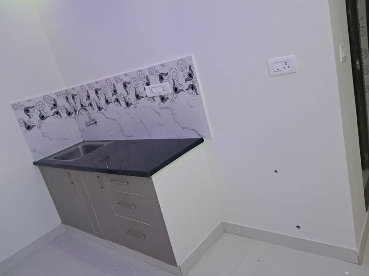 Kitchen, iti layout 1 Bedroom 400 Sq.Ft. Builder Floor In Iti Layout Bangalore 10325917
