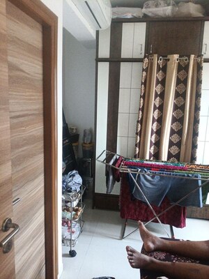 Master Bedroom in 1 BHK Apartment at Marathon Neo Hills, Tembhipada – for Rent