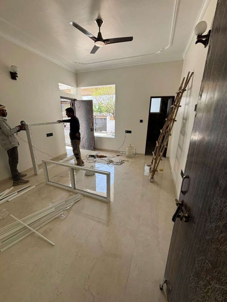 Living Room, rwa-apartments-sector-61 3 Bedroom 3000 Sq.Ft. Villa In Sector 61 Noida 10325932