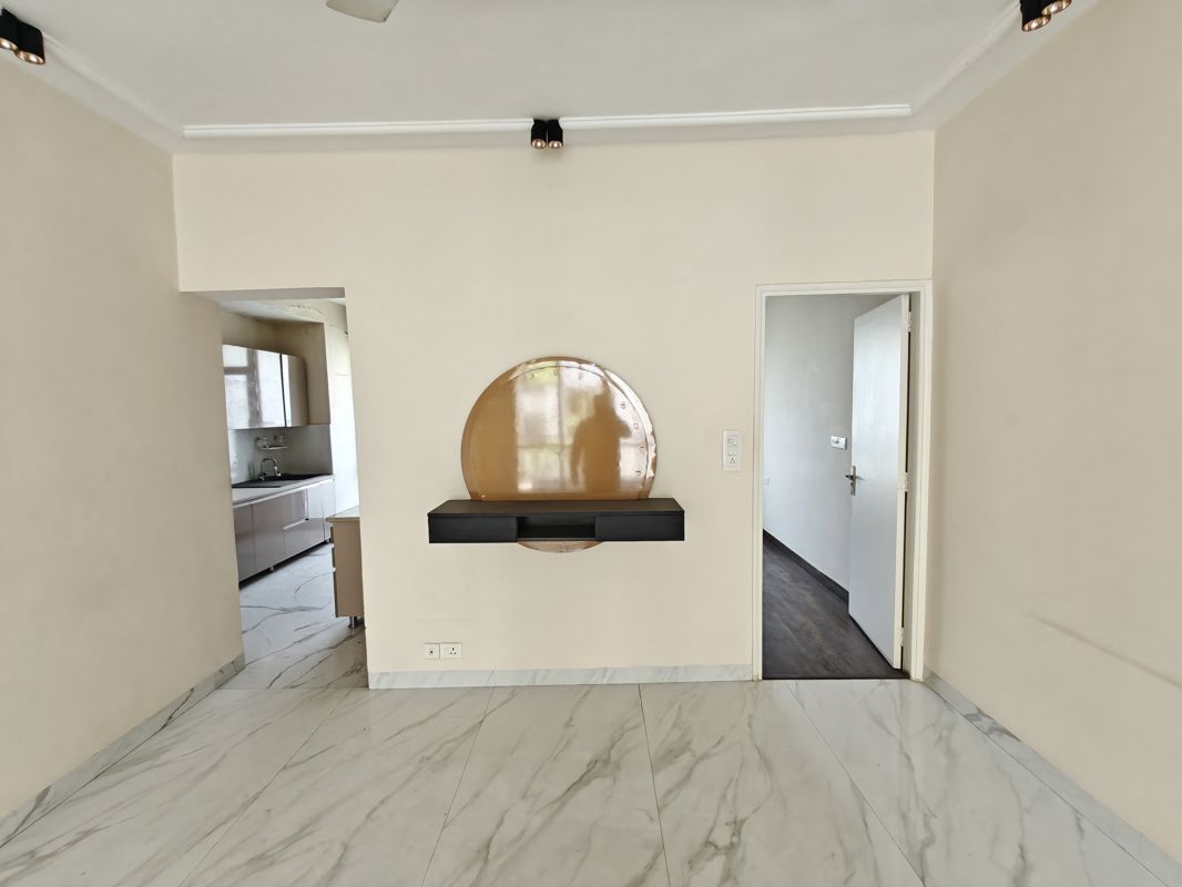 3 BHK Apartment For Rent in Vatika City Homes