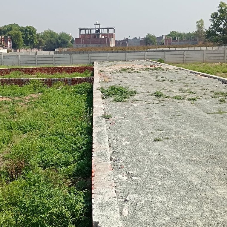 undefined, parao  1365 Sq.Ft. Plot In Parao Varanasi 10325945