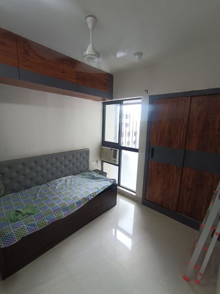 Bedroom, lodha-crown-quality-homes 1 Bedroom 400 Sq.Ft. Apartment In Majiwada Thane 10325949